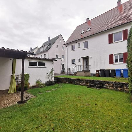 3 Zimmer Ferienwohnung Mit Eigenem Garten Trossingen Esterno foto